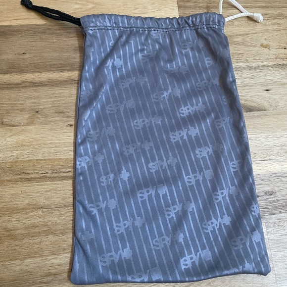 Woman’s Spy Snowboarding Goggles - Picture 3 of 5